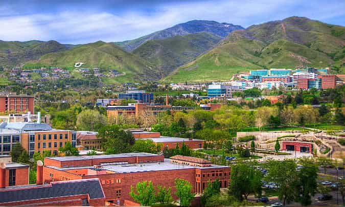 Universitas Utah Laju ditampa