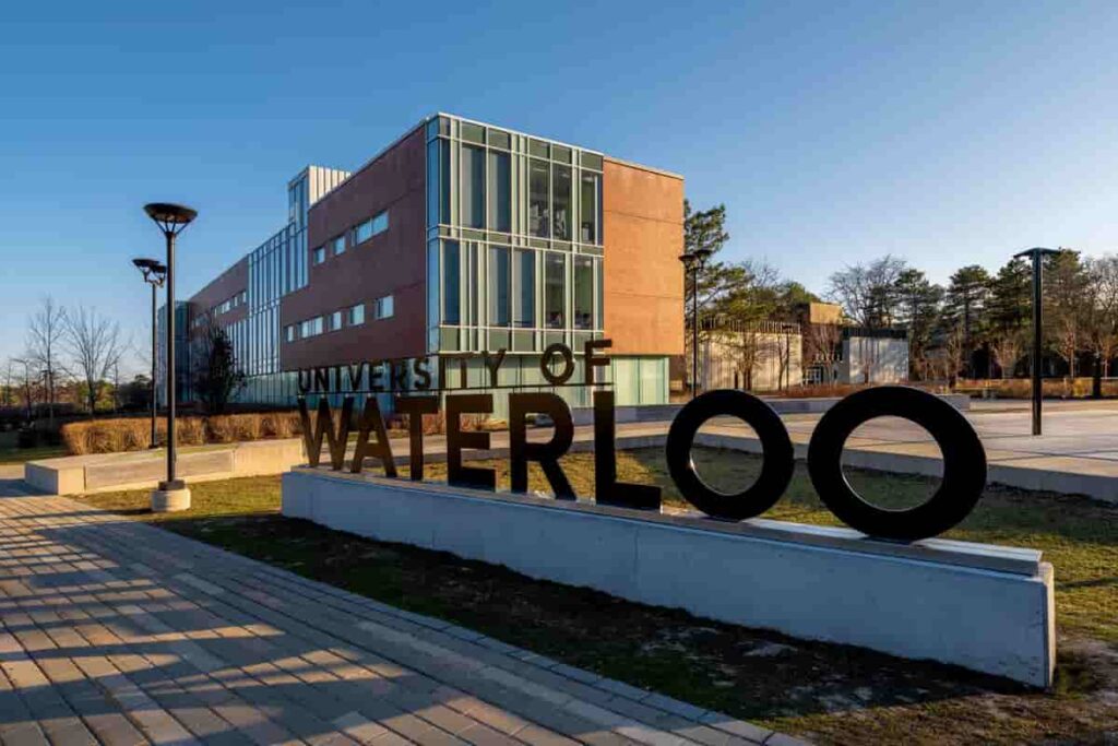 University of Waterloo Aksept rate
